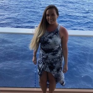 Knotted maxi dress